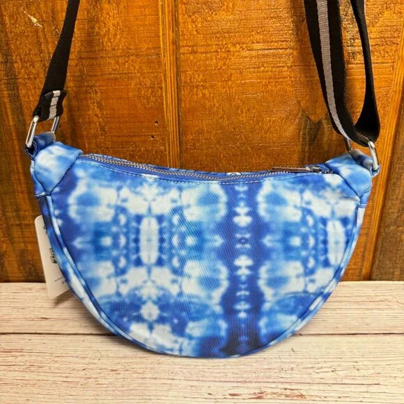 Skinnydip London Sling Indigo Crossbody Bag - Picture 2 of 3